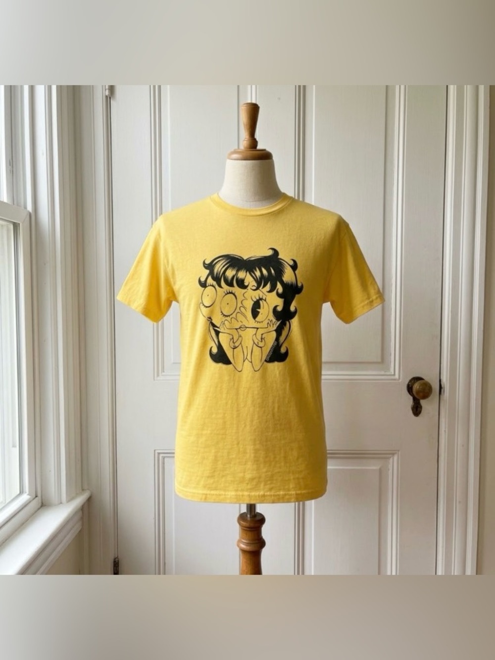 Betty Boop Glitch Eyes Trippy Indie Cartoon Yellow Graphic Short Sleeve T-Shirt